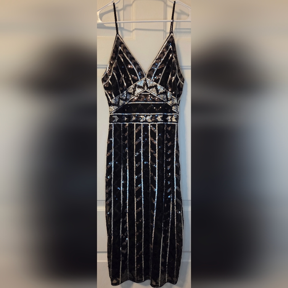 Express Black Velvet Silver Sequin Midi Dress M Art Deco Holiday Party - Picture 2 of 7